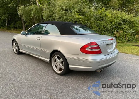 2004 Mercedes-Benz Clk 500 z USA, uszkodzony, nr VIN WDBTK75G14T023926